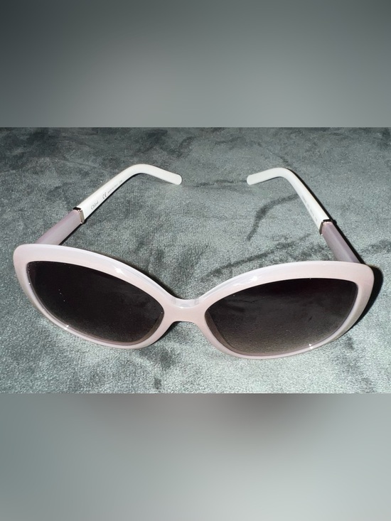 **AUTHENTIC CHLOE NWOT SUNGLASSES** No scratches or blemishes. ? main image 6